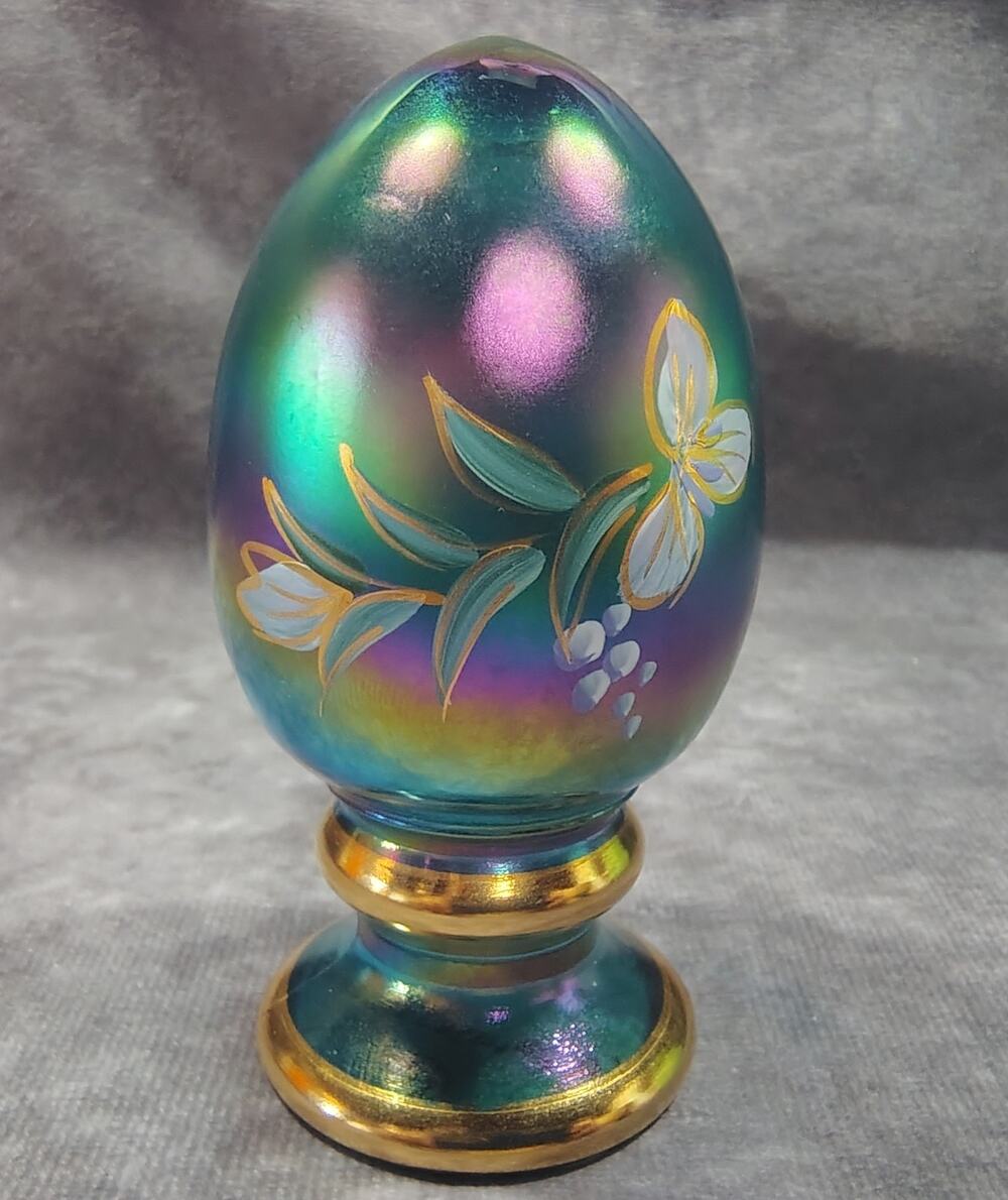 Fenton Art Glass Hand painted signed Limited Edition Egg